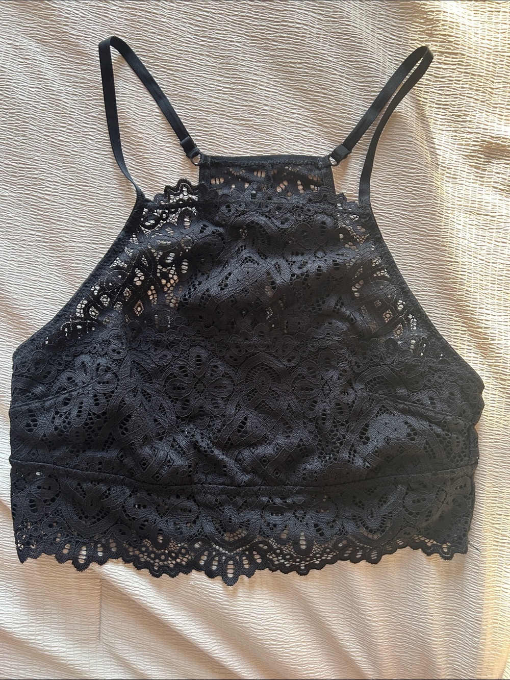 Hayden Los Angeles - Lace High-Neck Bralette Top - Black